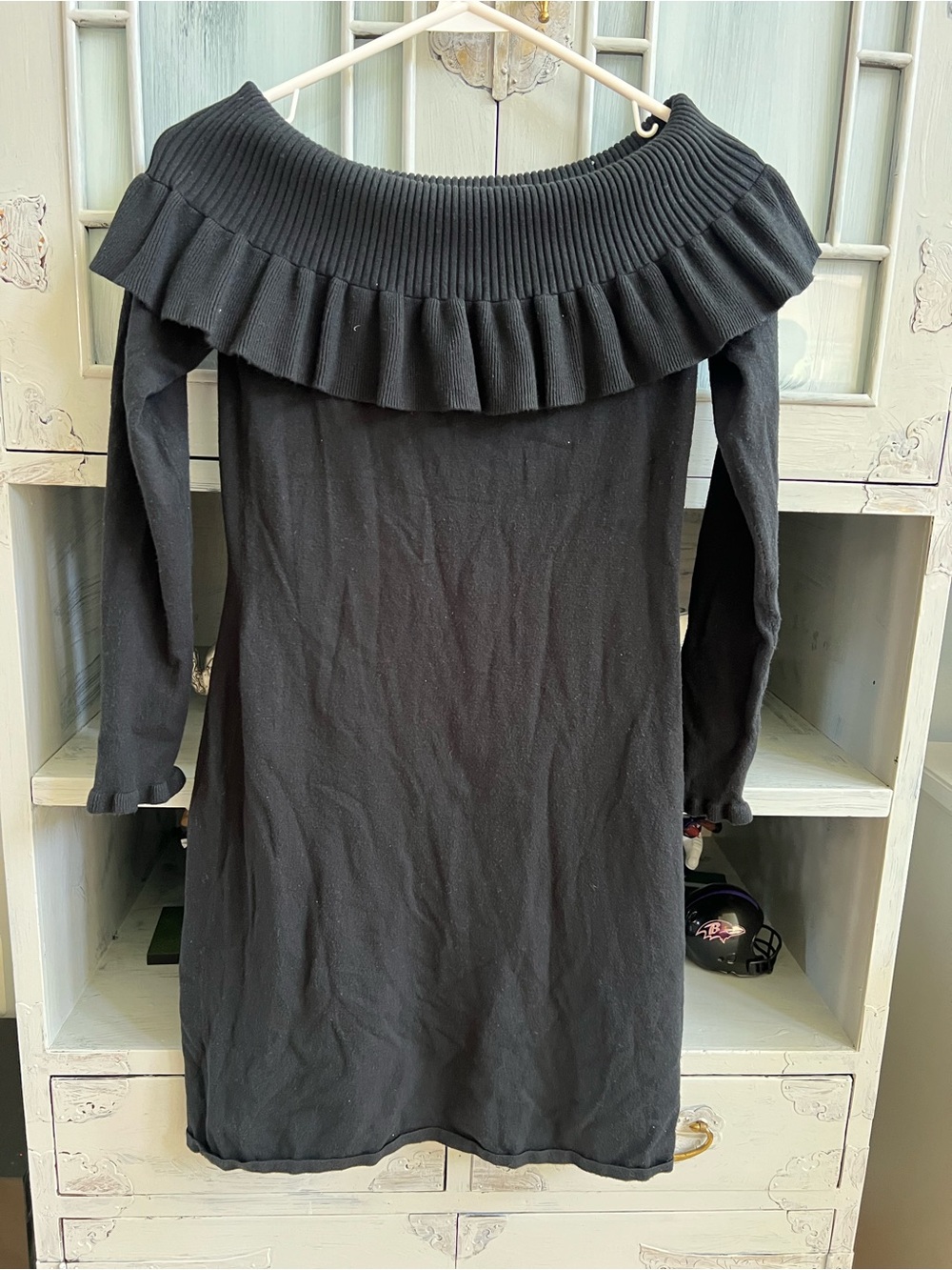 The Pulitzer off shoulder cotton dress with ruffle sleeves size small